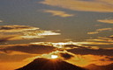 Puesta sobre la montaña de Altavista