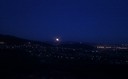 media noche sobre cangas