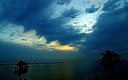Amanecer entre nubes