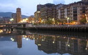 Amanecer y atardecer en un Bilbao primaveral